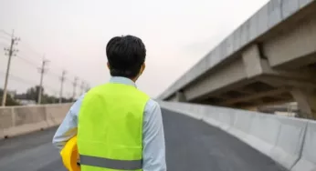 Cilukba!! Awas Kecelakaan di Bahu Jalan Tol, Yuk, Kenali Fungsi dan Bahaya-nya!