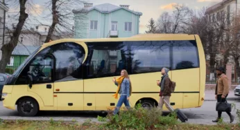 8 Mobil untuk Travel: Pilihan Terbaik untuk Perjalanan Nyaman