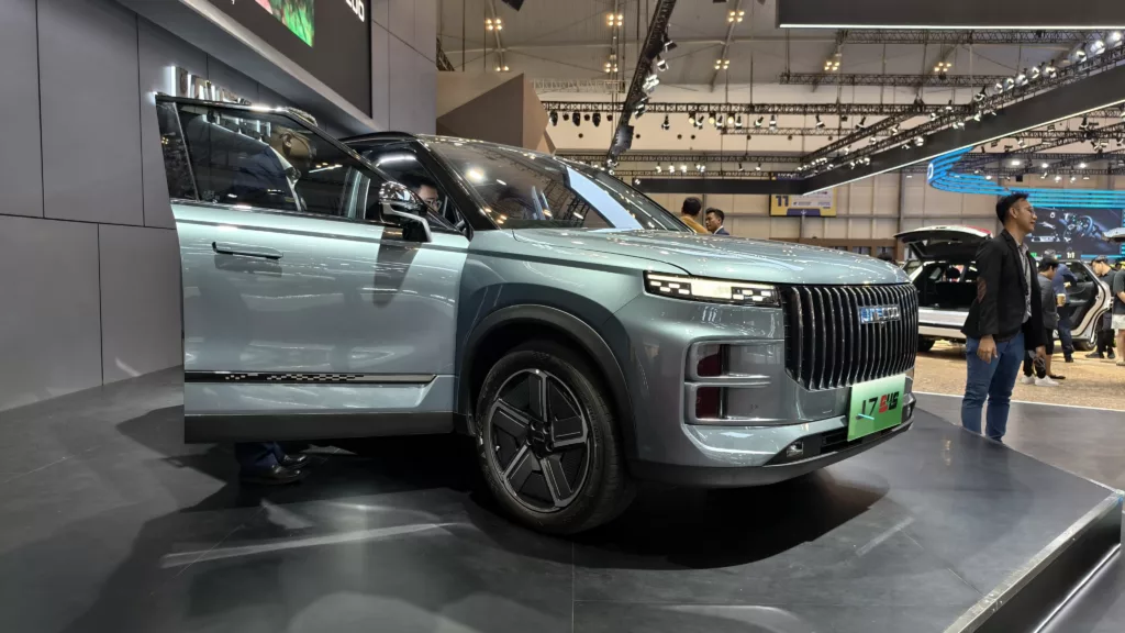 Jaecoo J7 dan J8 di GIIAS 2025
