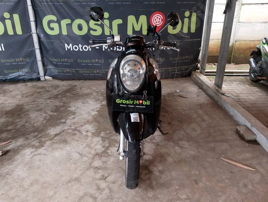 HONDA SCOOPY STYLISH FI ESP 2016