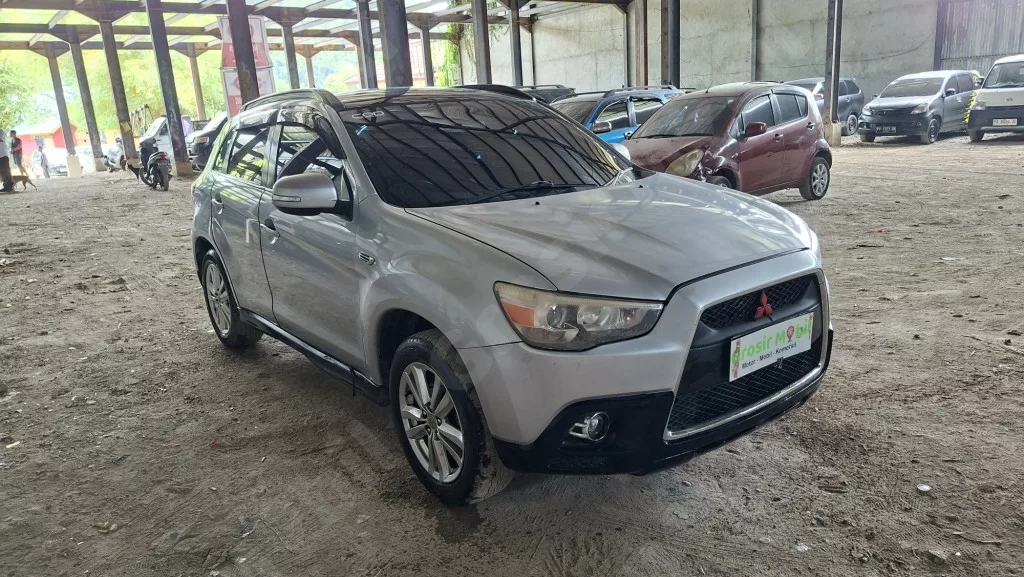 MITSUBISHI OUTLANDER SPORT PX 2.0 AT 2013