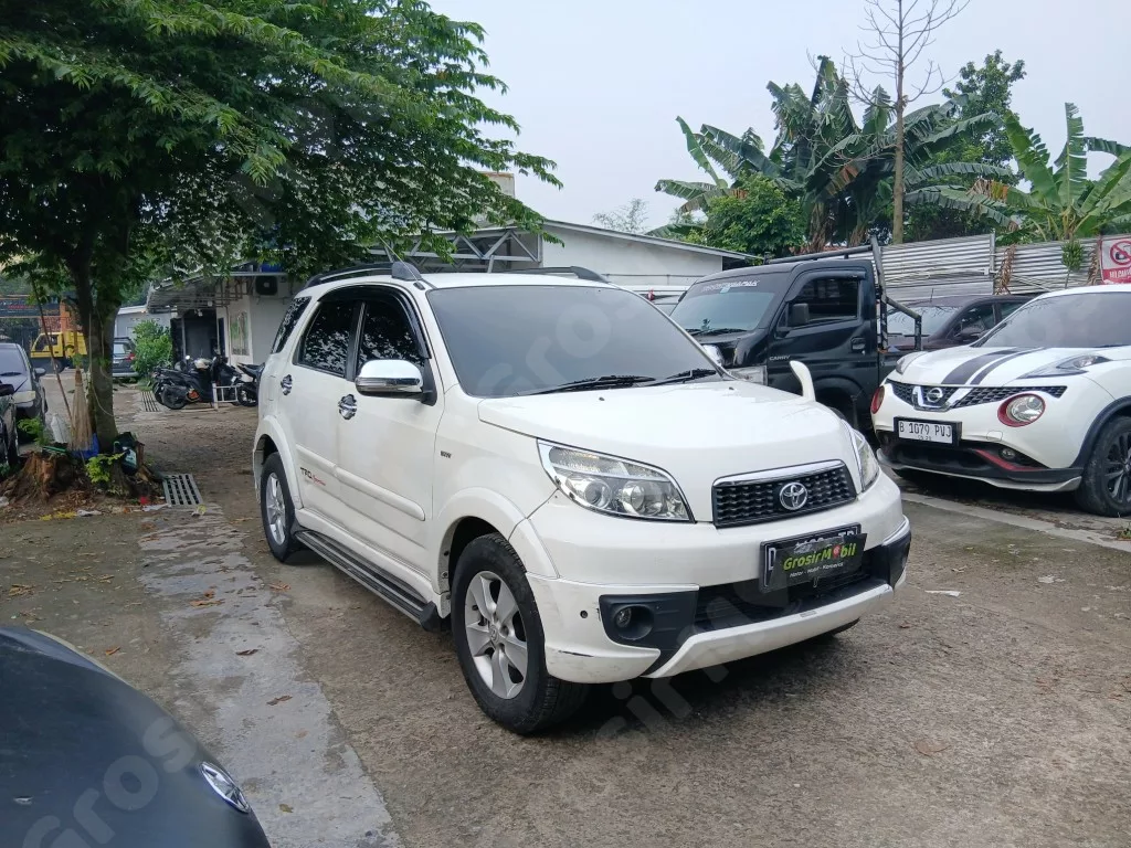 TOYOTA RUSH TRD SPORTIVO 1.5 AT 2013