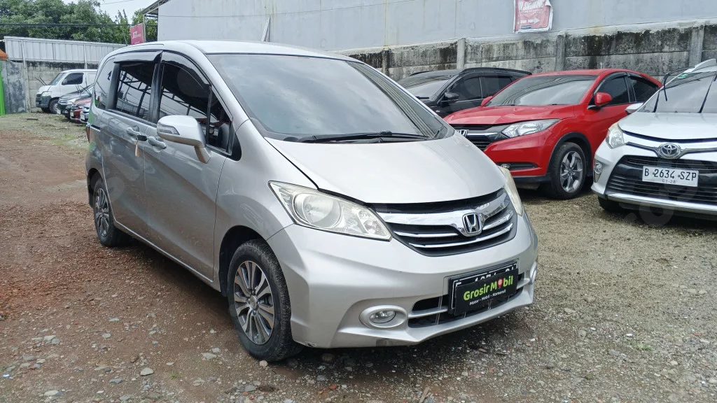 HONDA FREED S 1.5 AT 2015
