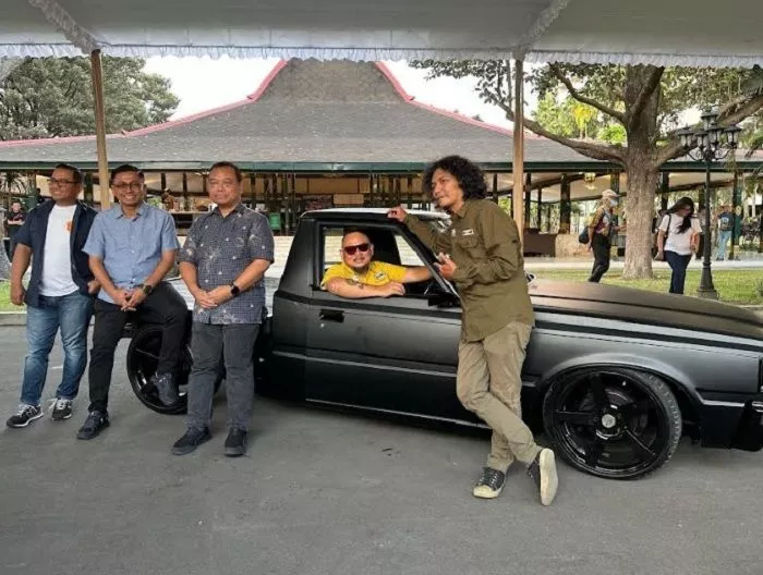 Gaharnya Si Gagak Rimang, Sedan Pickup Flat Deck Lucky Draw Kustomfest 2023